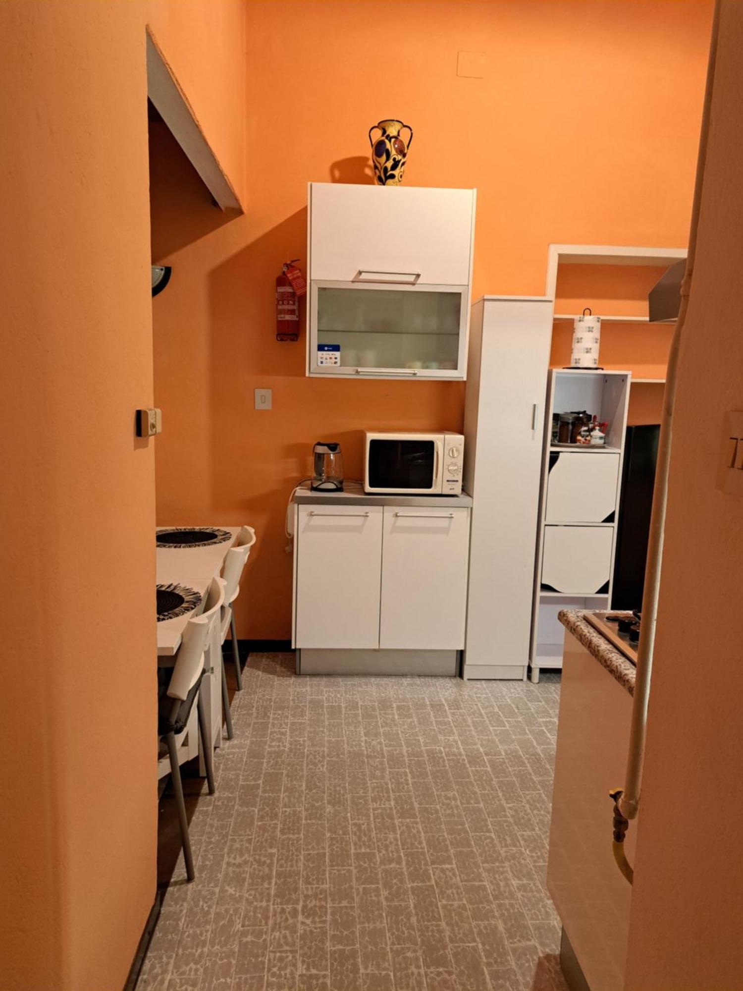Foodwineart Apartment Mantova Luaran gambar