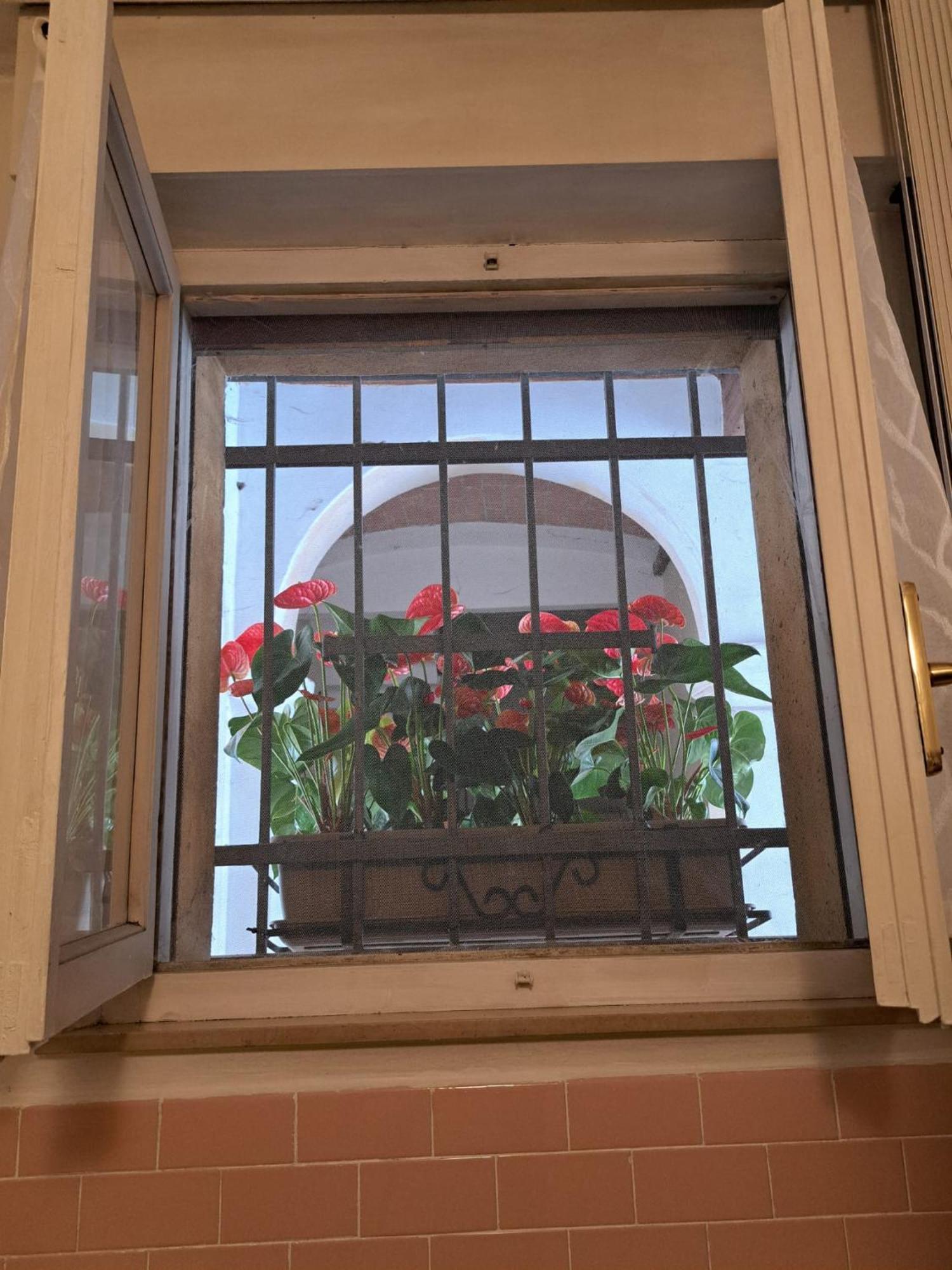 Foodwineart Apartment Mantova Luaran gambar